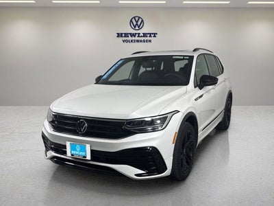 2023 Volkswagen Tiguan SE R-Line Black