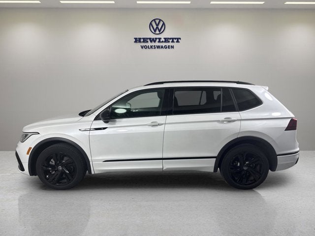 2023 Volkswagen Tiguan SE R-Line Black