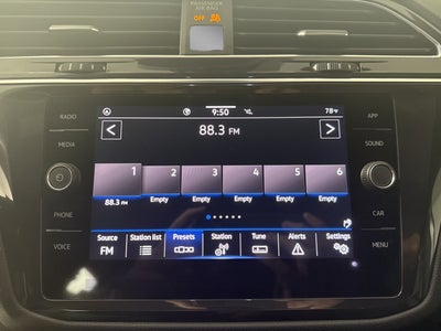 2023 Volkswagen Tiguan SE R-Line Black
