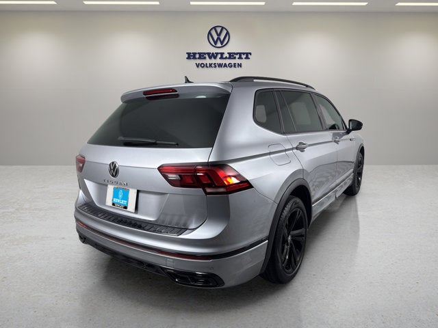 2023 Volkswagen Tiguan SE R-Line Black