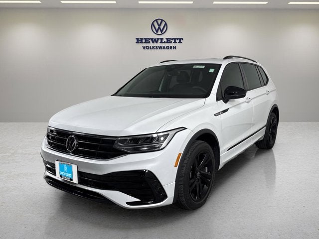 2023 Volkswagen Tiguan SE R-Line Black