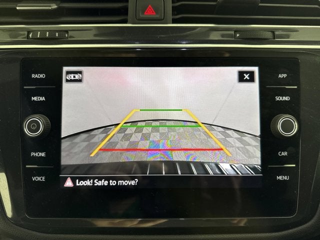 2023 Volkswagen Tiguan SE R-Line Black