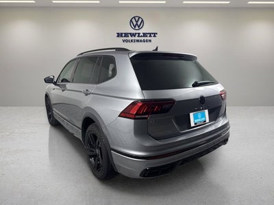 2023 Volkswagen Tiguan SE R-Line Black