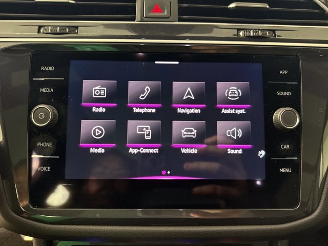 2023 Volkswagen Tiguan SE R-Line Black