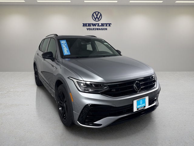 2023 Volkswagen Tiguan SE R-Line Black