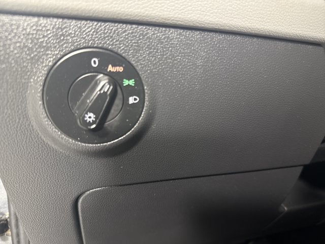 2022 Volkswagen Taos S
