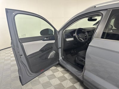 2023 Volkswagen Taos SE