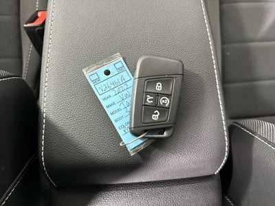 2023 Volkswagen Taos SE