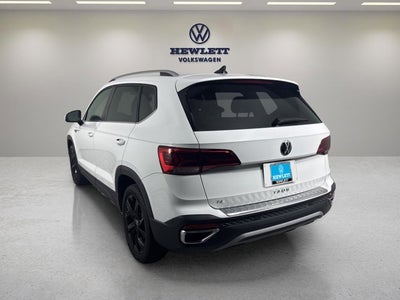 2024 Volkswagen Taos SE