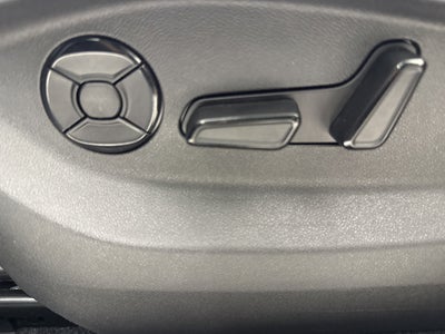 2025 Volkswagen Tiguan SE