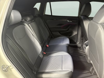 2025 Volkswagen Tiguan SE R-Line Black