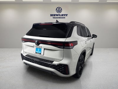 2025 Volkswagen Tiguan SE R-Line Black