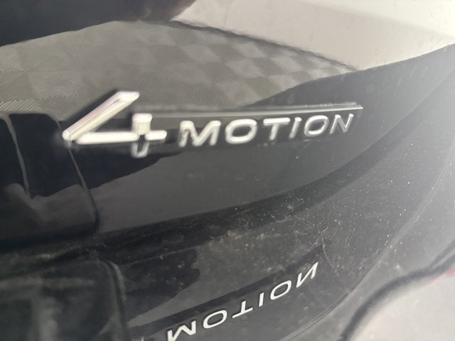 2025 Volkswagen Tiguan SEL R-Line