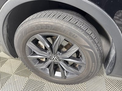2023 Volkswagen Tiguan SE