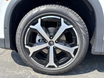 2025 Volkswagen Tiguan SE