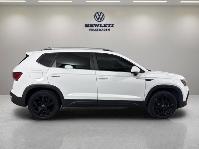 2022 Volkswagen Taos SE