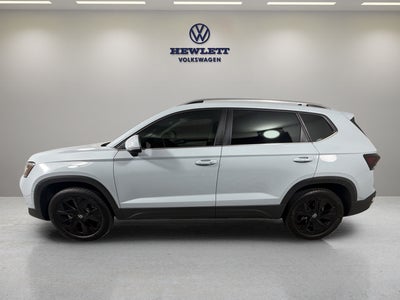 2025 Volkswagen Taos SE