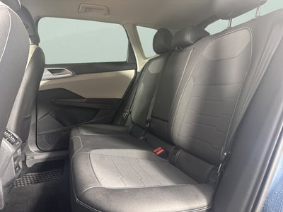 2025 Volkswagen Taos SE