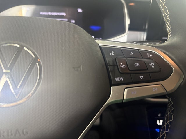 2025 Volkswagen Taos SE
