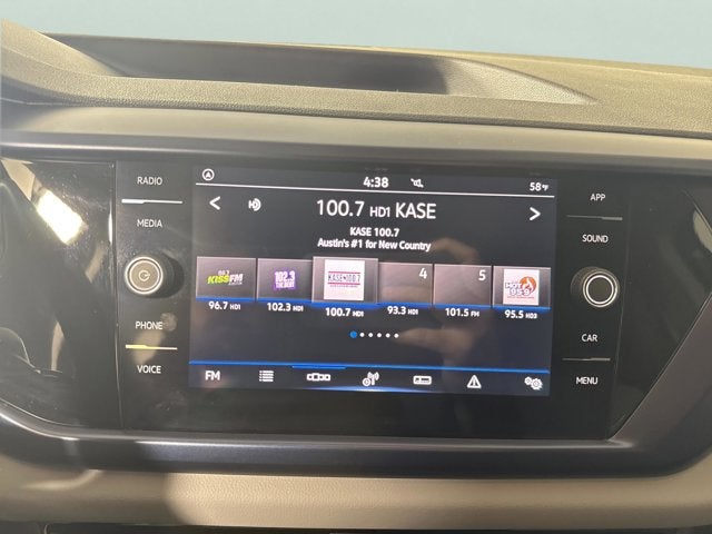 2023 Volkswagen Taos SE