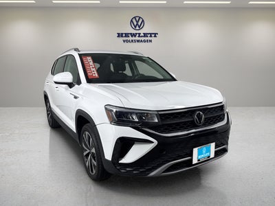 2024 Volkswagen Taos SE