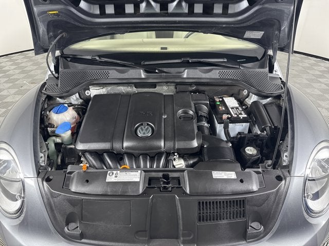 2013 Volkswagen Beetle Convertible 2.5L