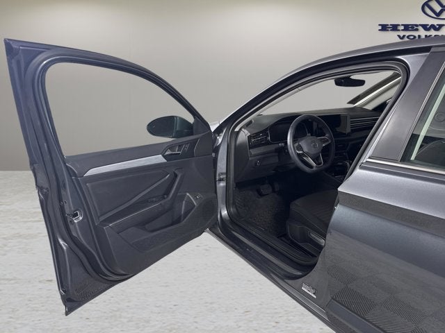 2025 Volkswagen Jetta S