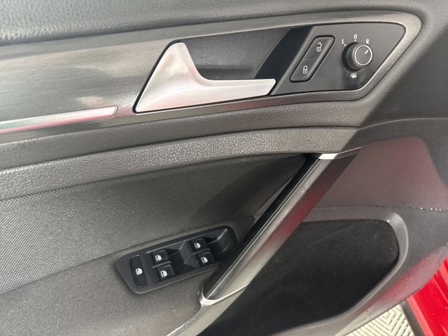 2019 Volkswagen Golf GTI S