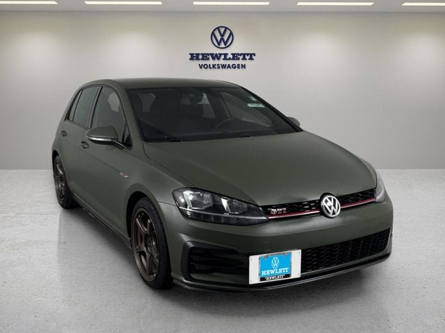 2019 Volkswagen Golf GTI S