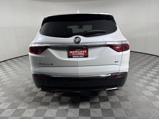 2024 Buick Enclave Essence