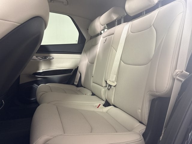 2024 Genesis GV70 2.5T