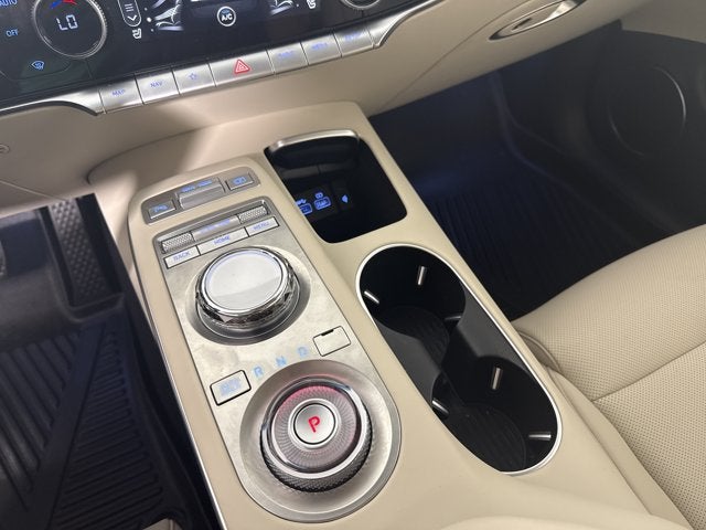 2024 Genesis GV70 2.5T