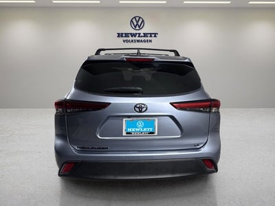 2023 Toyota Highlander LE