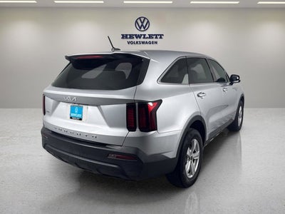 2022 Kia Sorento LX