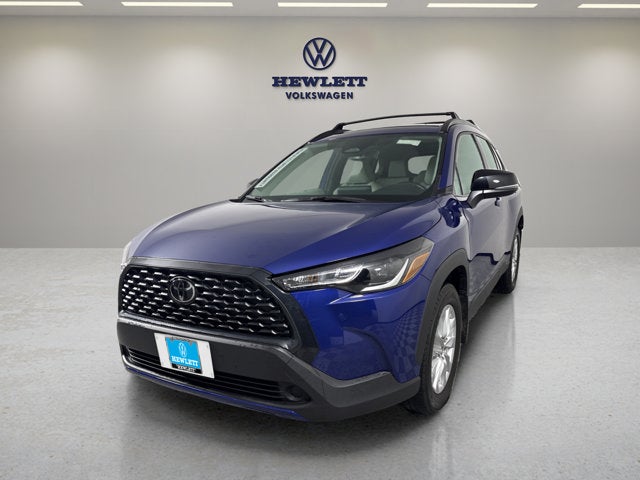 2025 Toyota Corolla Cross LE