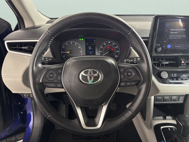 2025 Toyota Corolla Cross LE
