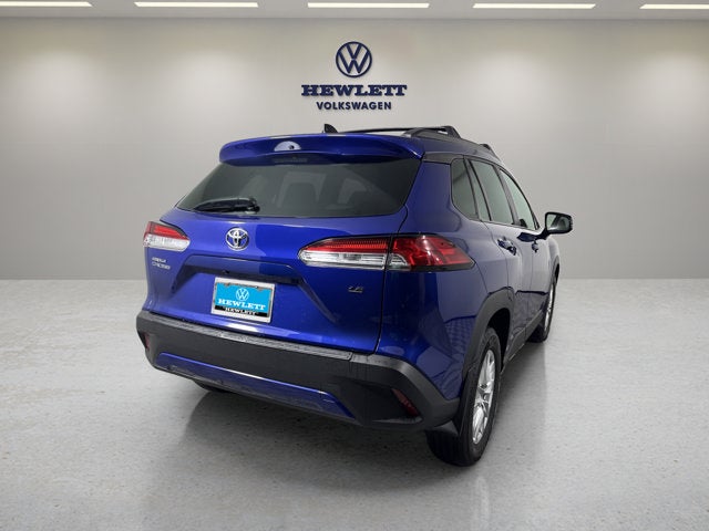 2025 Toyota Corolla Cross LE