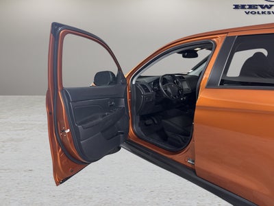 2025 Mitsubishi Outlander Sport SE
