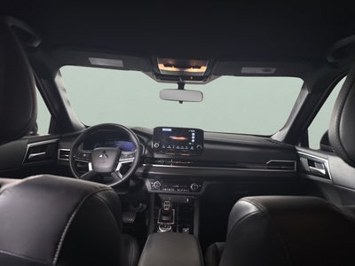 2023 Mitsubishi Outlander SE Black Edition