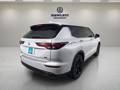 2023 Mitsubishi Outlander SE Black Edition