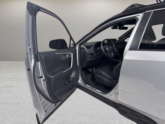 2025 Toyota RAV4 Hybrid XSE