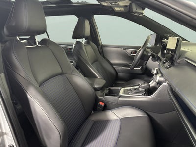 2025 Toyota RAV4 Hybrid XSE