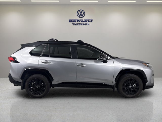2025 Toyota RAV4 Hybrid XSE