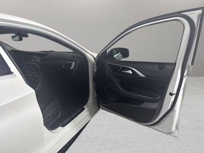 2019 INFINITI QX30 PURE