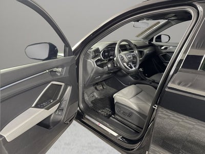 2024 Audi Q3 S line Premium Plus