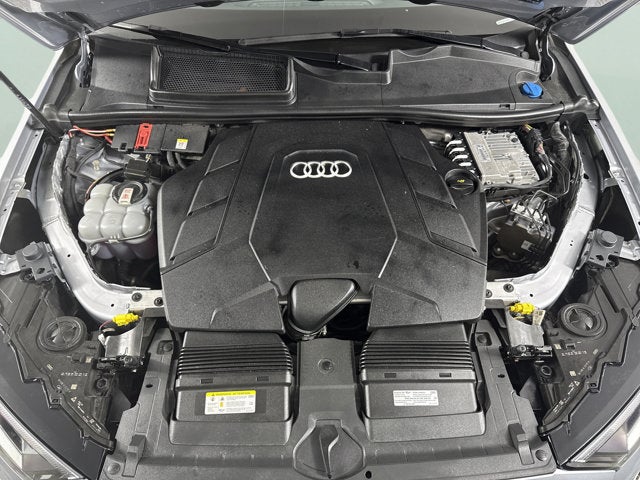 2021 Audi Q7 Premium Plus