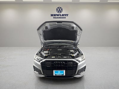 2021 Audi Q7 Premium Plus