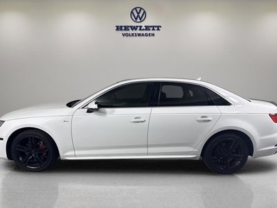 2017 Audi A4 Premium Plus