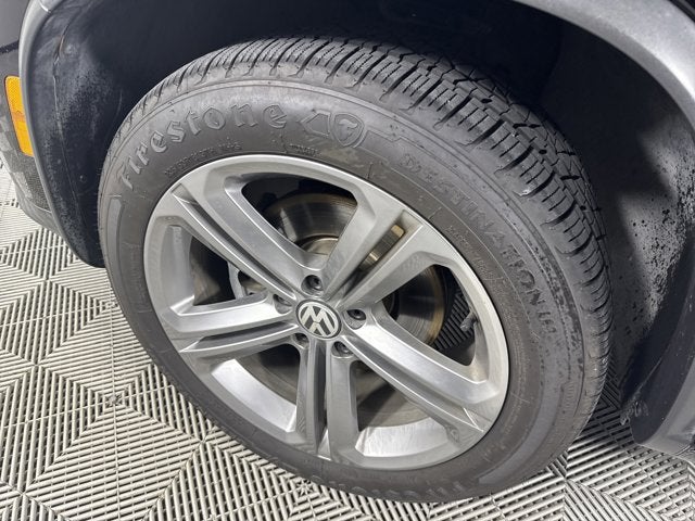 2017 Volkswagen Tiguan Sport