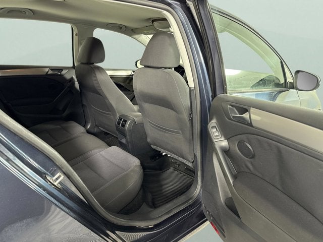 2014 Volkswagen Golf Auto